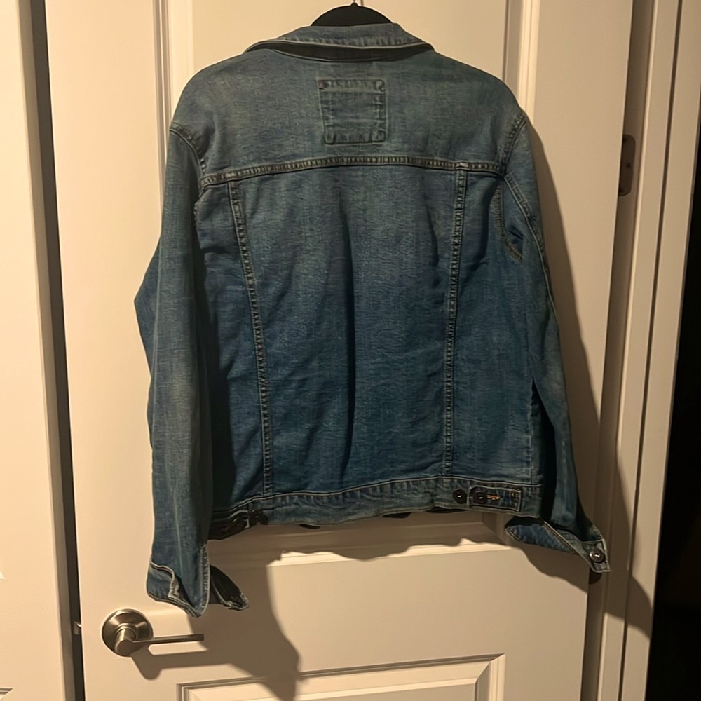 Jean jacket - Picture 2 of 5